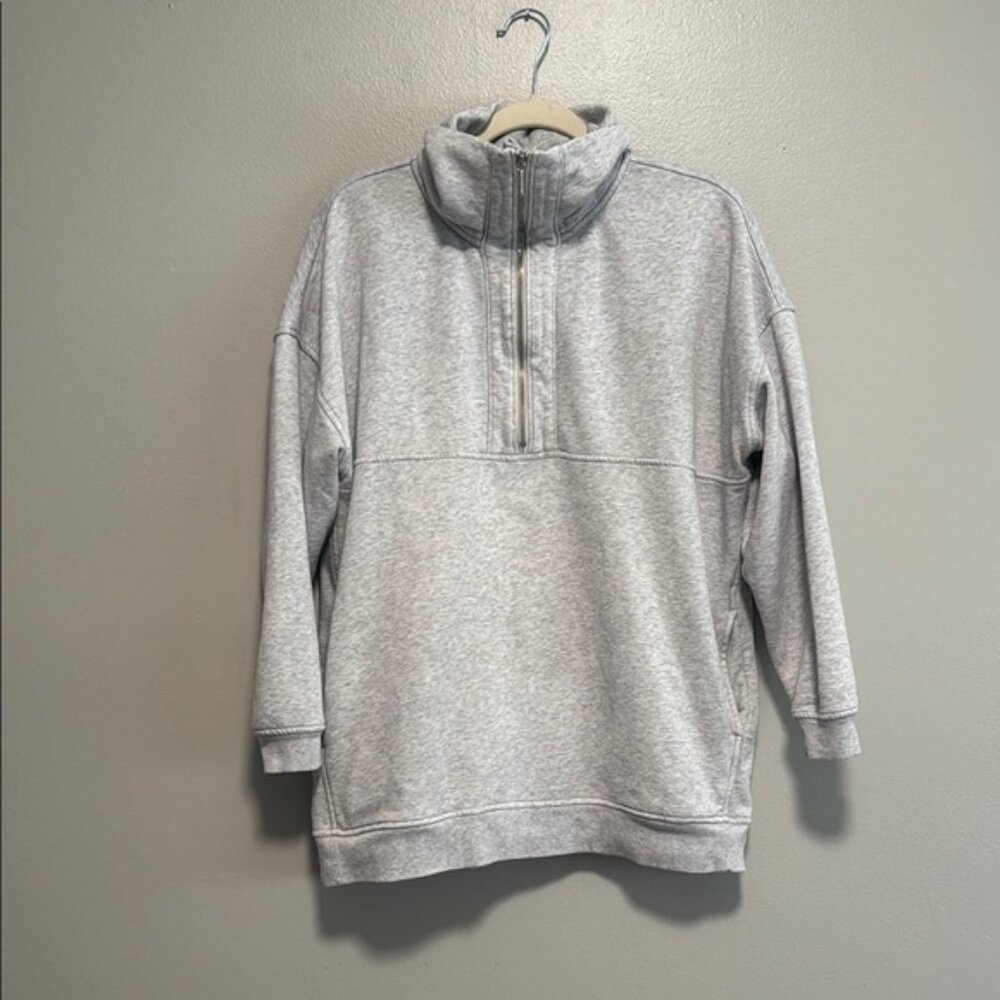 Old Navy Gray Zip Up Sweater with Ribbed Cuffs